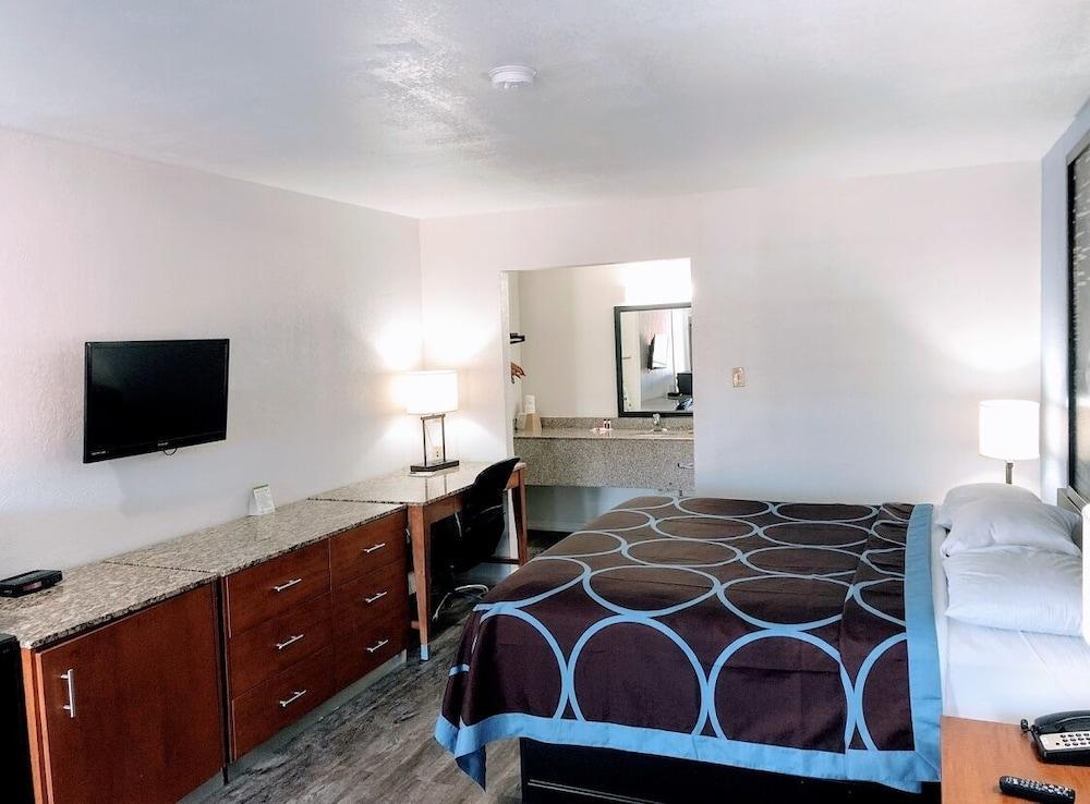 Super 8 By Wyndham - Canton, Texas Exteriör bild