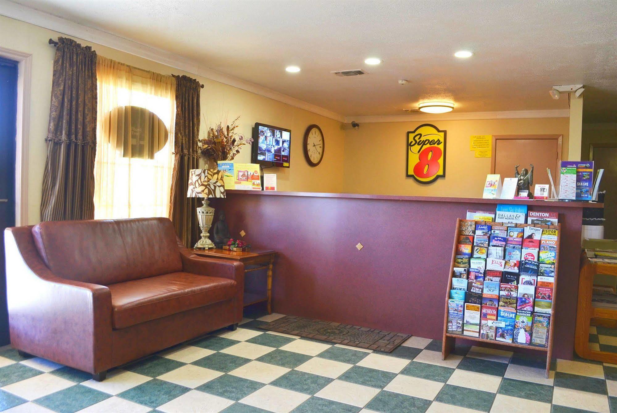 Super 8 By Wyndham - Canton, Texas Exteriör bild